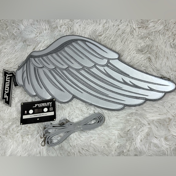 FYDELITY Quiver Holographic Angel Wing Sling Bag Purse Clutch Reflective Silver - Picture 5 of 13